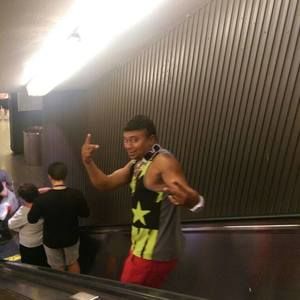 Meet your Posher, Dilon